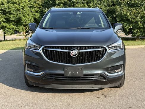 Used 2019 Buick Enclave Essence FWD image 3
