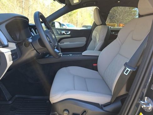 New 2026 Volvo XC60 B5 Plus w/ Climate Package AWD/4WD image 24