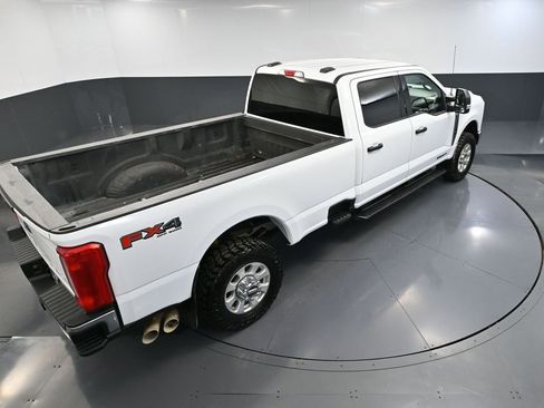 Used 2024 Ford F350 XLT w/ FX4 Off-Road Package image 53