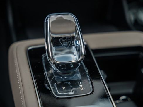 New 2026 Volvo XC90 B6 Plus image 24