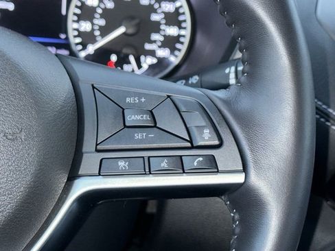 Used 2020 Nissan Sentra SV image 39