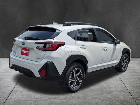 Used 2025 Subaru Crosstrek 2.0i Premium AWD/4WD image 4