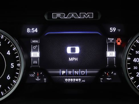 Used 2023 RAM 1500 Laramie AWD/4WD image 11