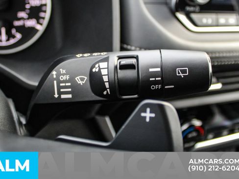 Used 2024 Nissan Rogue SV image 27