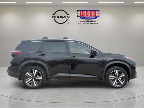 Used 2025 Nissan Rogue SL w/ SL Premium Package image 5
