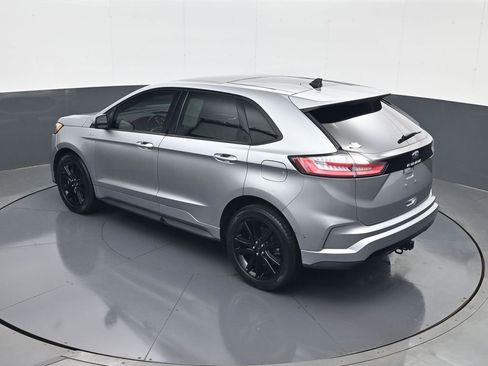 Used 2022 Ford Edge ST-Line w/ Class II Trailer Tow Package AWD/4WD image 19
