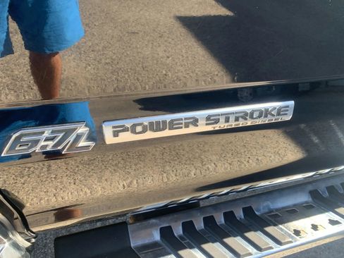 Used 2017 Ford F250 XLT w/ XLT Value Package image 10