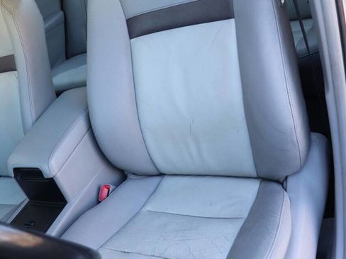 Used 2012 Toyota Camry XLE FWD image 13