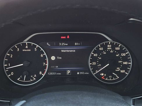 Used 2017 Nissan Maxima SR w/ Midnight Edition image 16