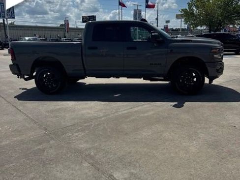 Used 2026 RAM 2500 Lone Star AWD/4WD image 2