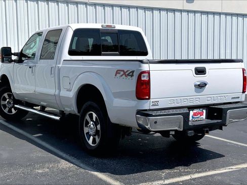 Used 2015 Ford F250 Lariat w/ Lariat Interior Package AWD/4WD image 10