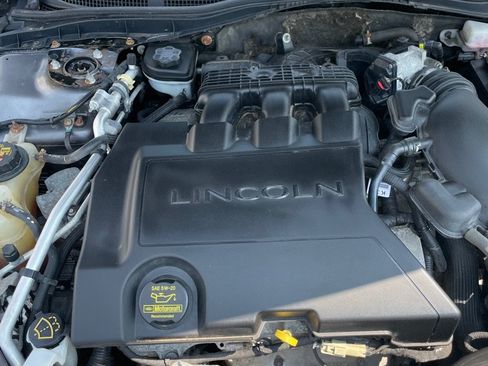 Used 2012 Lincoln MKZ AWD image 27