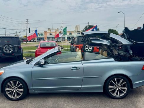 Used 2011 Volvo C70 T5 FWD image 11