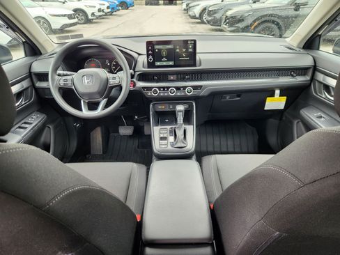 Certified 2026 Honda CR-V EX image 8