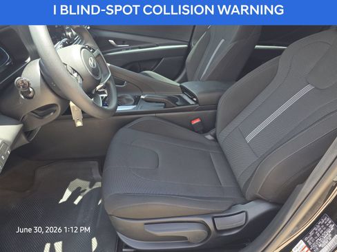 Certified 2026 Hyundai Elantra SE FWD image 12
