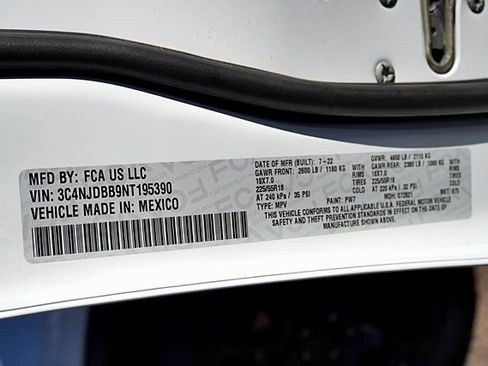 Used 2022 Jeep Compass Altitude image 32