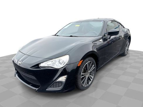 Used 2015 Scion FR-S image 1