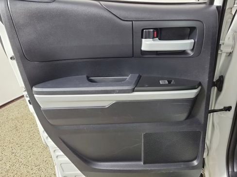 Used 2019 Toyota Tundra SR5 w/ SR5 Upgrade Package RWD image 14
