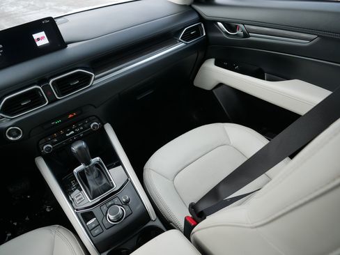 Used 2022 MAZDA CX-5 AWD 2.5 S w/ Premium Package image 11