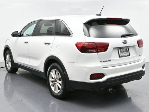 Used 2019 Kia Sorento L image 5