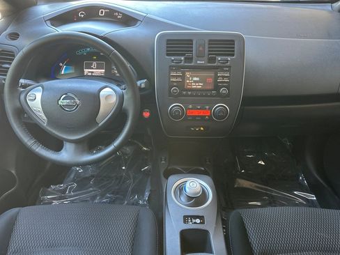 Used 2013 Nissan Leaf S w/ Charger Pkg FWD image 16
