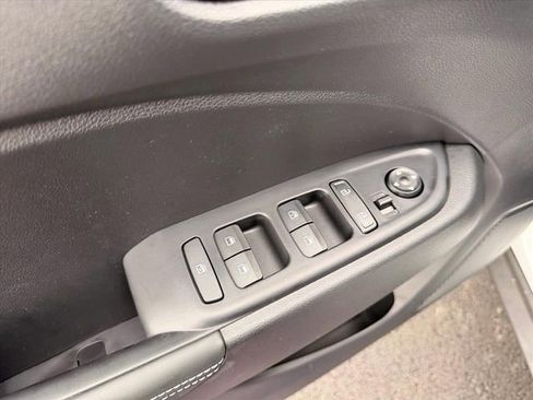 New 2026 Hyundai Venue SEL FWD image 20