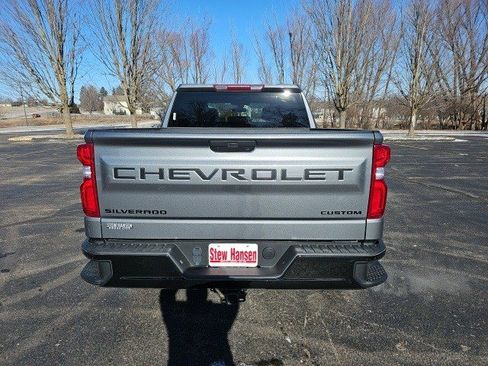 Used 2022 Chevrolet Silverado 1500 Custom Trail Boss w/ Safety Confidence Package image 5