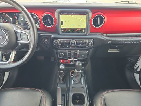 Used 2021 Jeep Wrangler Unlimited Rubicon AWD/4WD image 11
