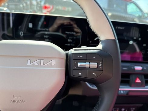 New 2026 Kia K4 GT-Line Turbo FWD image 31