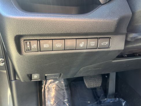 Used 2024 Toyota RAV4 XSE image 33