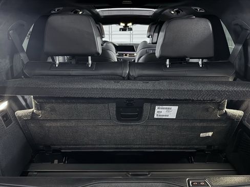 Used 2022 BMW X7 xDrive40i w/ M Sport Package image 61