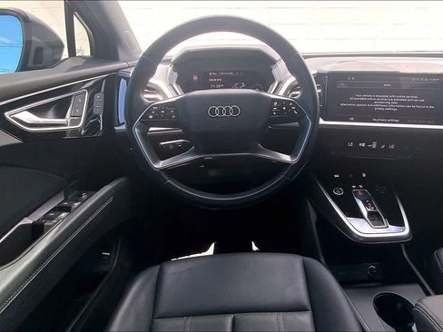 Used 2023 Audi Q4 e-tron Premium Plus w/ Premium Plus RWD image 14