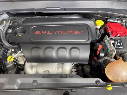Used 2020 Jeep Compass Trailhawk AWD/4WD image 9