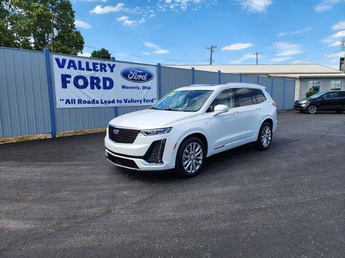 Used 2023 Cadillac XT6 Premium Luxury w/ Technology Package AWD/4WD image 1