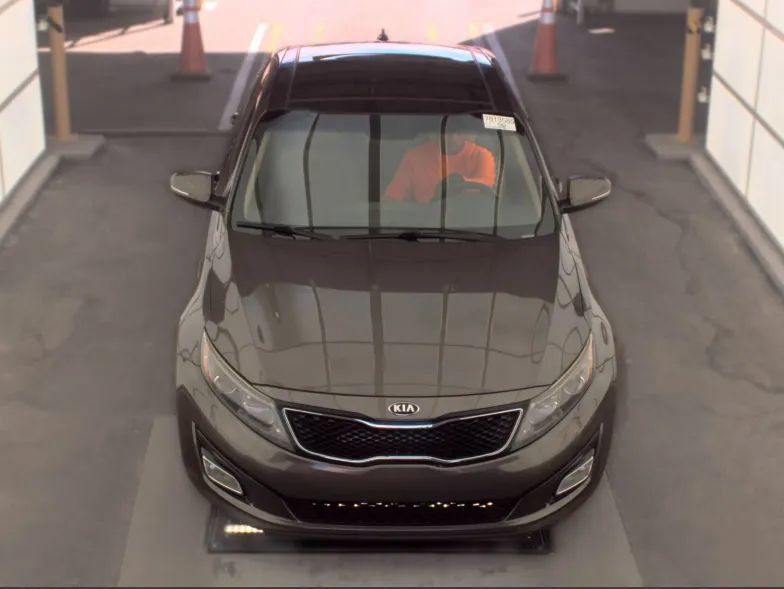 Used 2015 Kia Optima EX w/ EX Premium Package FWD image 3