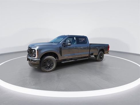 New 2026 Ford F250 XLT w/ XLT Premium Package image 4