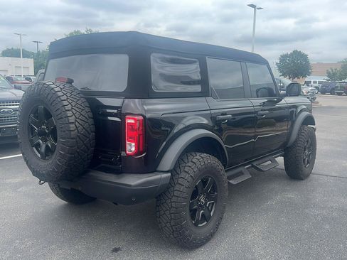 Used 2024 Ford Bronco Black Diamond AWD/4WD image 7
