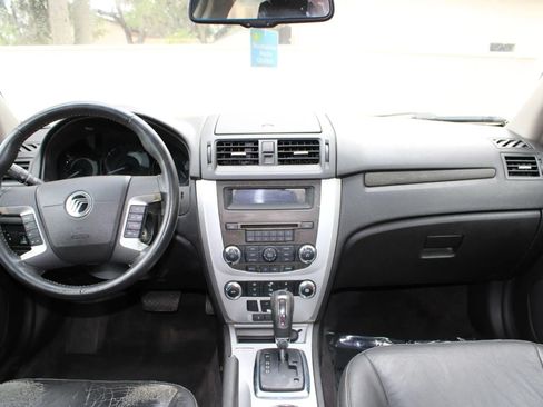 Used 2010 Mercury Milan Premier FWD image 9