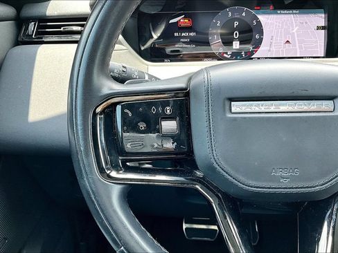 Used 2025 Land Rover Range Rover Velar Dynamic SE AWD/4WD image 6