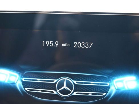 Used 2022 Mercedes-Benz GLA 250 image 32