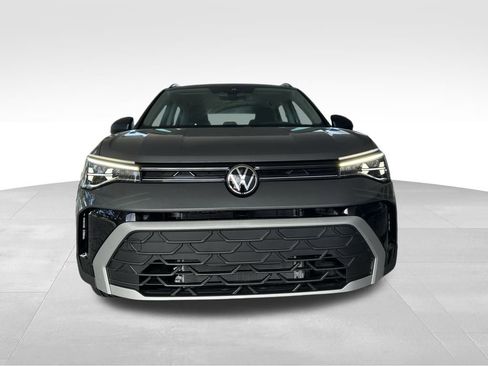 New 2026 Volkswagen Taos S FWD image 8