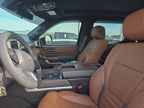 Used 2024 Toyota Tundra 1794 Edition image 3