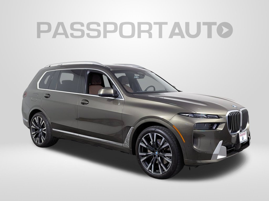Certified 2025 BMW X7 xDrive40i AWD/4WD image 8
