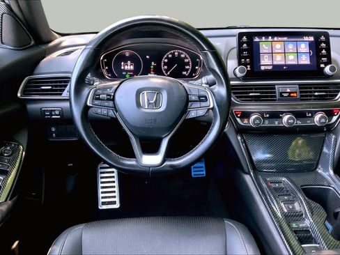 Used 2021 Honda Accord Sport image 6