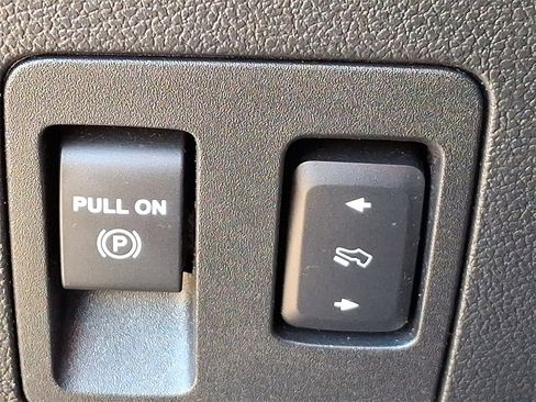 Used 2019 Ford Expedition Max Limited w/ Special Edition Package image 23