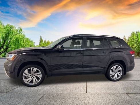 Certified 2021 Volkswagen Atlas SE image 7