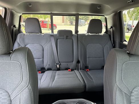 New 2025 RAM 1500 Big Horn image 28