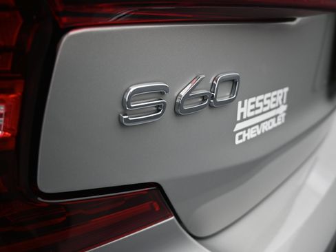 Used 2023 Volvo S60 B5 Plus w/ Climate Package image 35