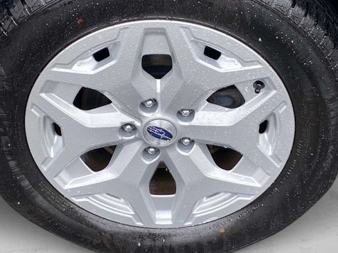 Used 2023 Subaru Forester AWD/4WD image 26