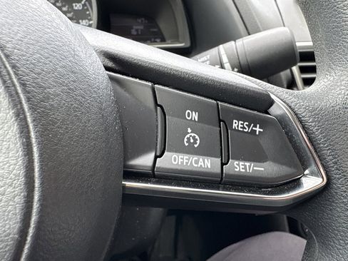 Used 2017 MAZDA MAZDA3 Sport w/ Preferred Equipment Package image 21